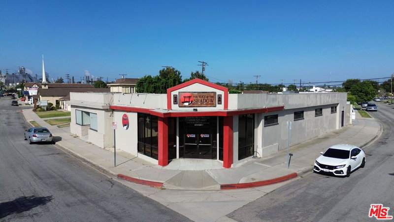 18727 Crenshaw Blvd