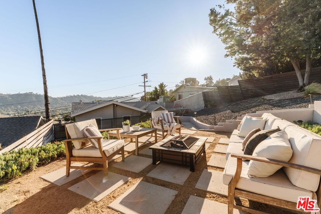 Roseview photo 25