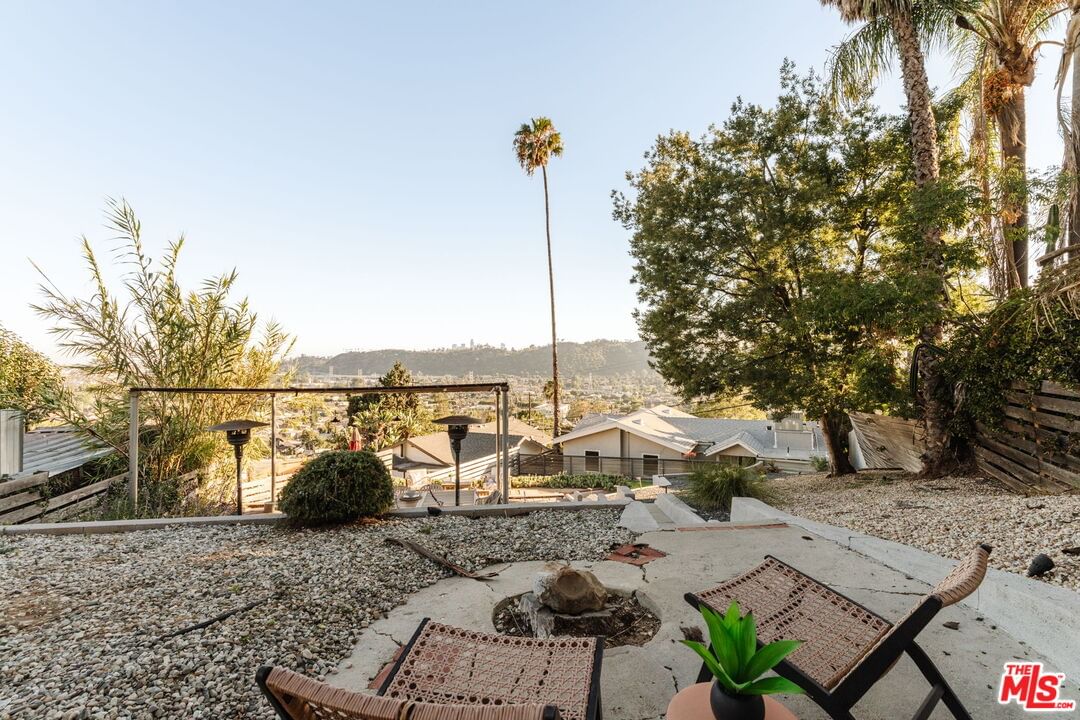 Roseview photo 29