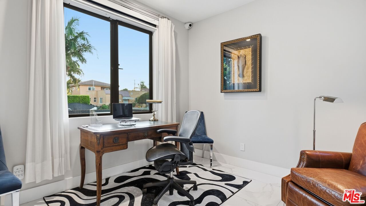 Curson photo 18