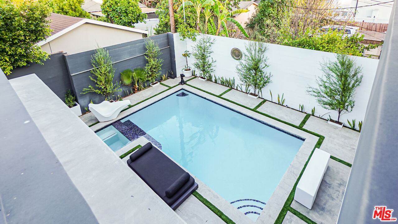 Curson photo 34