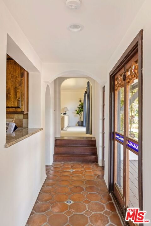 Valley View photo 12