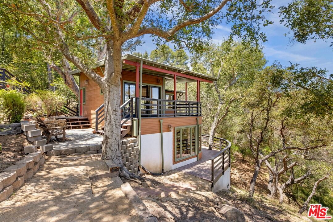 Valley View photo 56