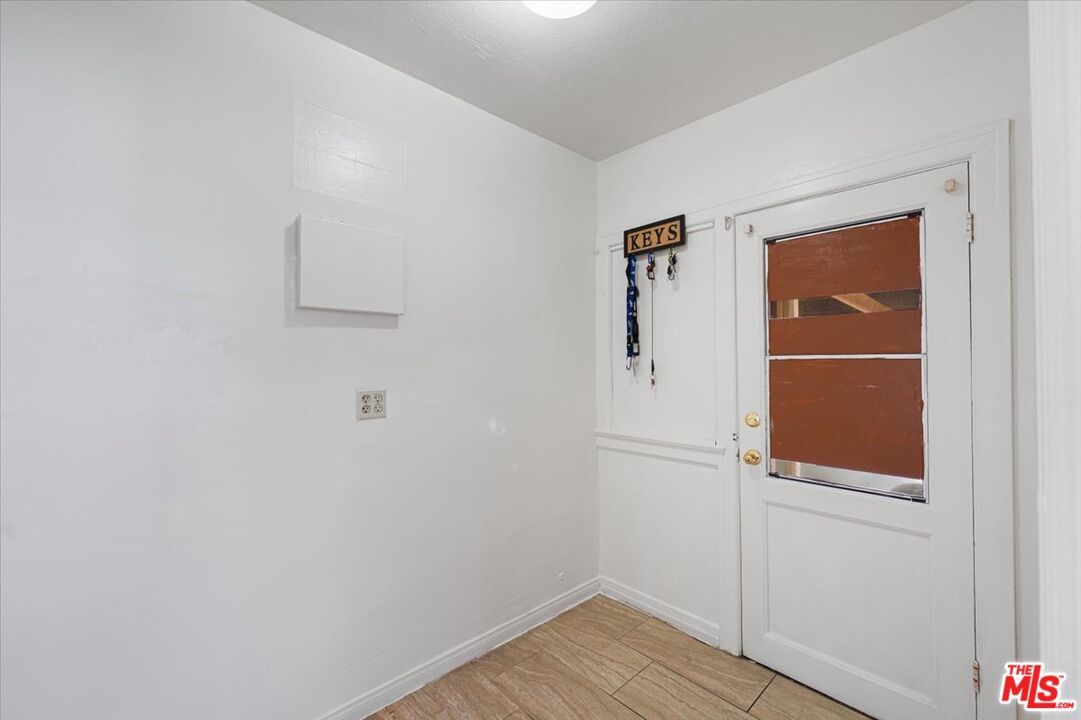 Maywood photo 15