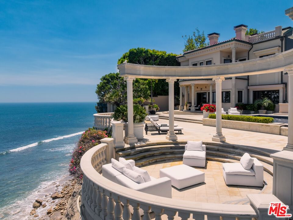 Cliffside photo 9