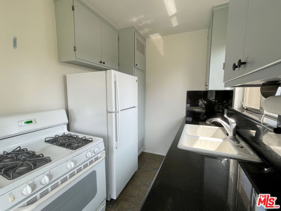 Waverly photo 20