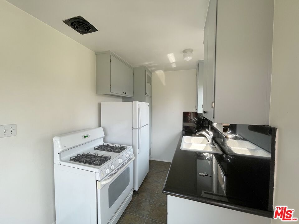Waverly photo 21