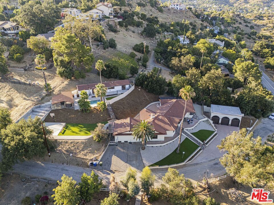 Homezell photo 1