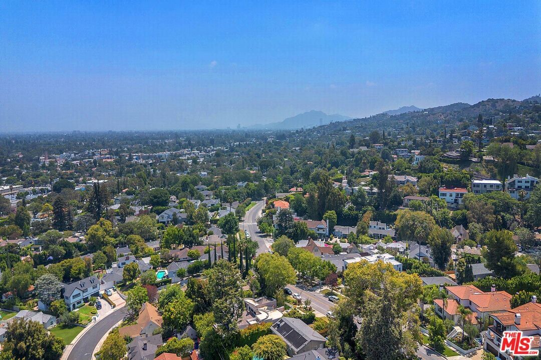 Valley Vista photo 30