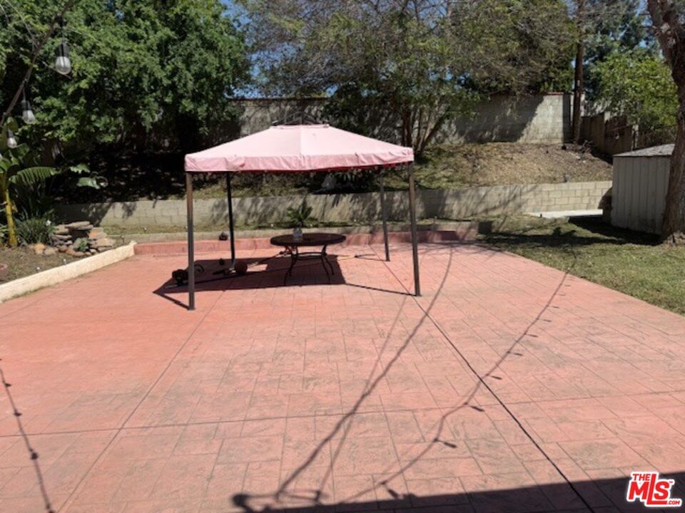 Prager photo 17