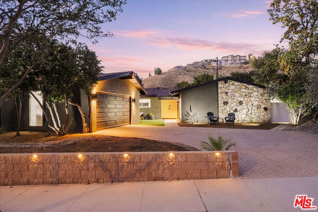 Mulholland photo 1