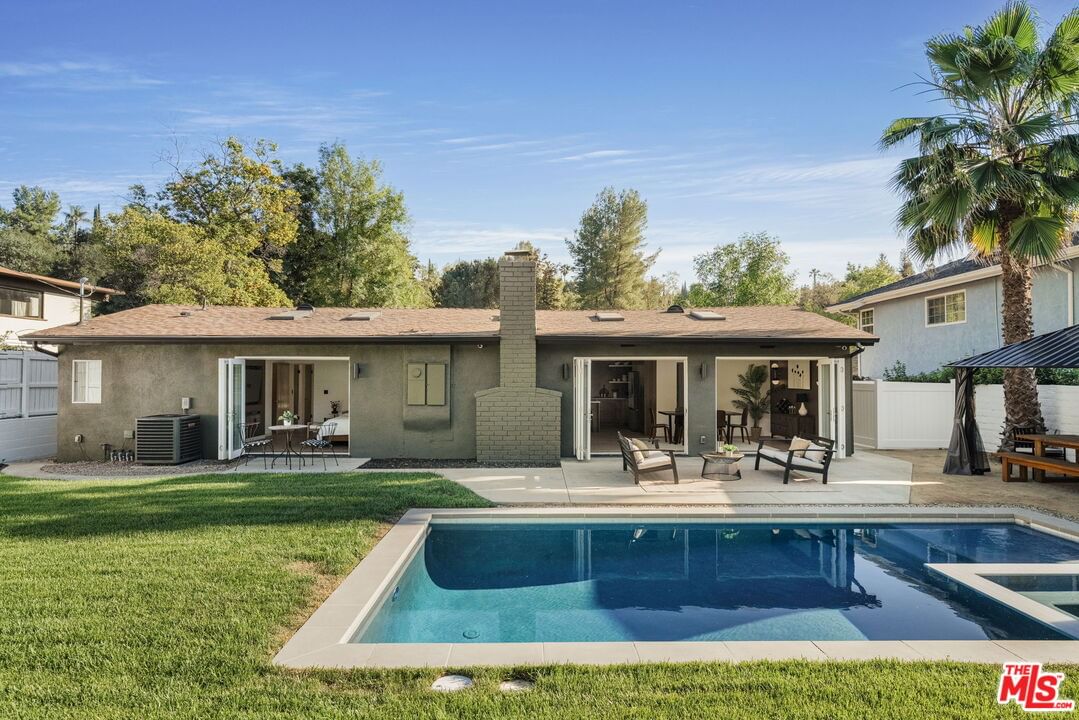 Mulholland photo 53