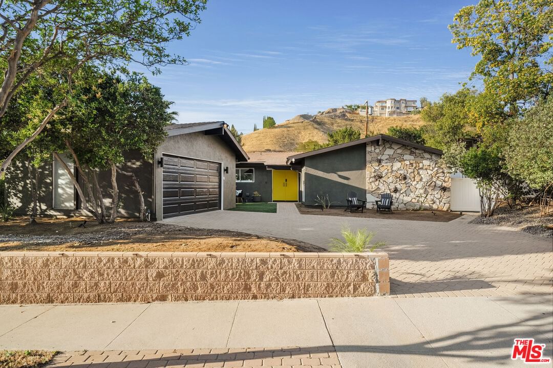 Mulholland photo 58