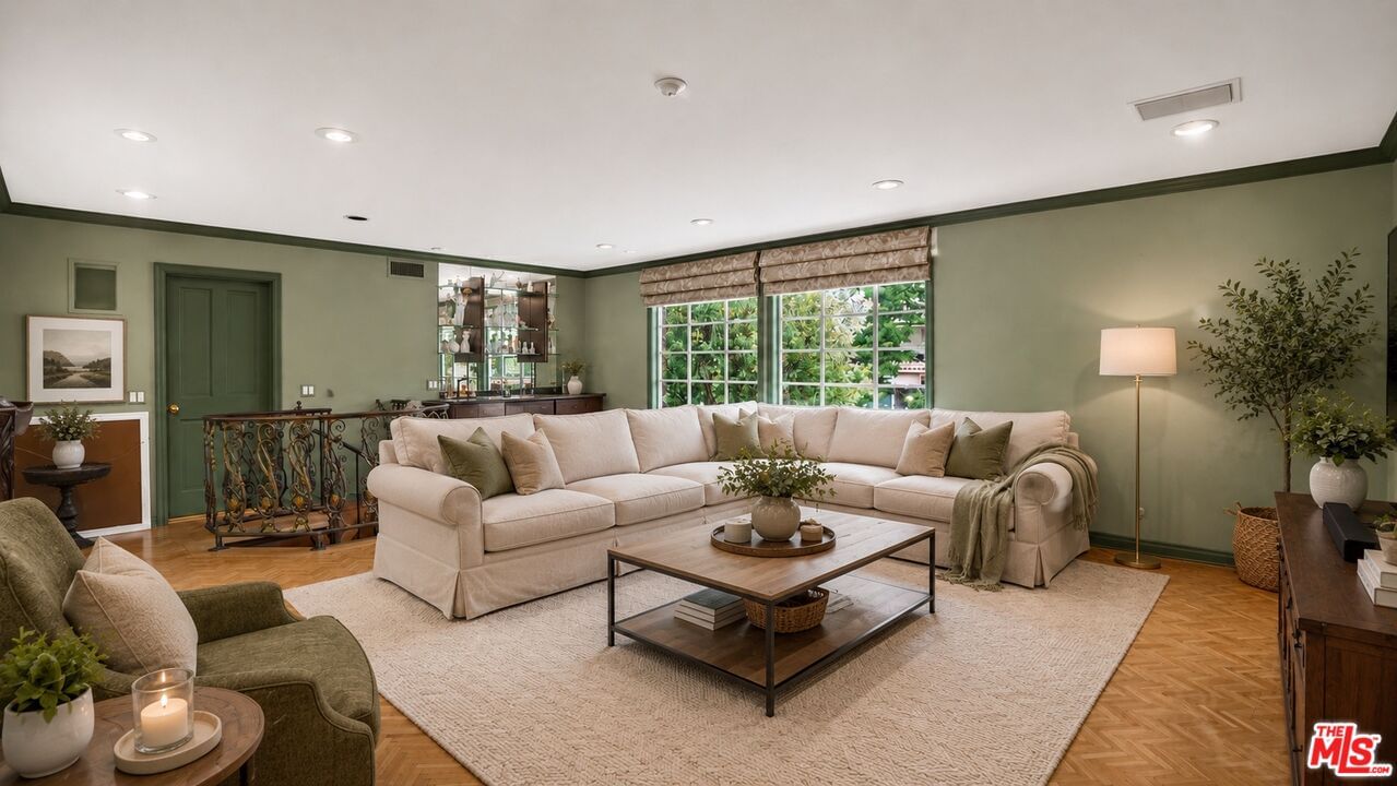 Meadowcrest photo 36