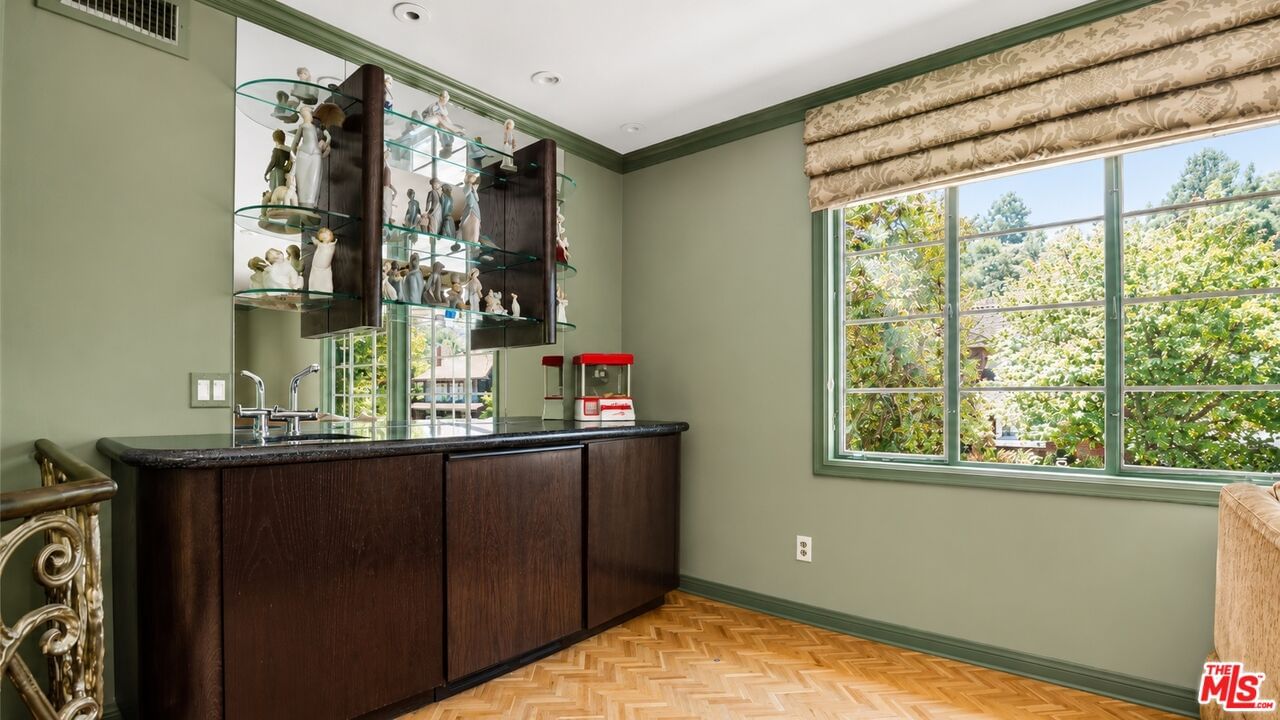 Meadowcrest photo 38