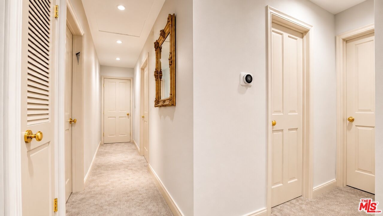 Meadowcrest photo 41