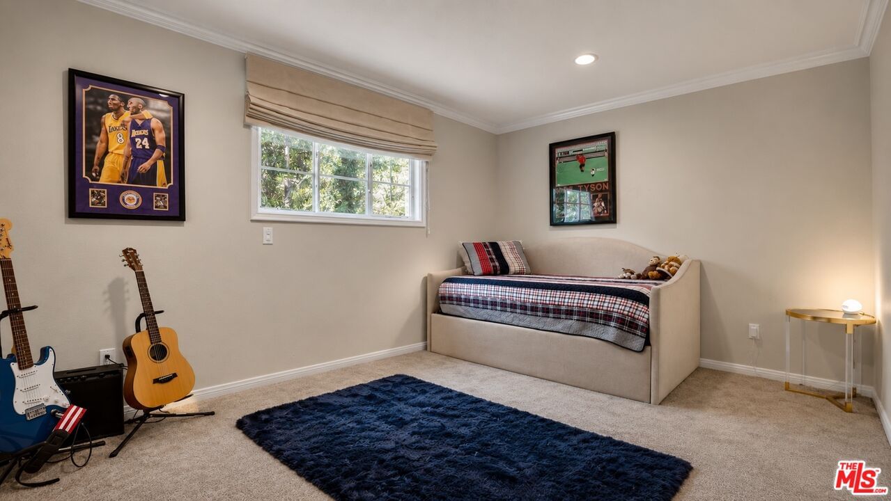 Meadowcrest photo 46