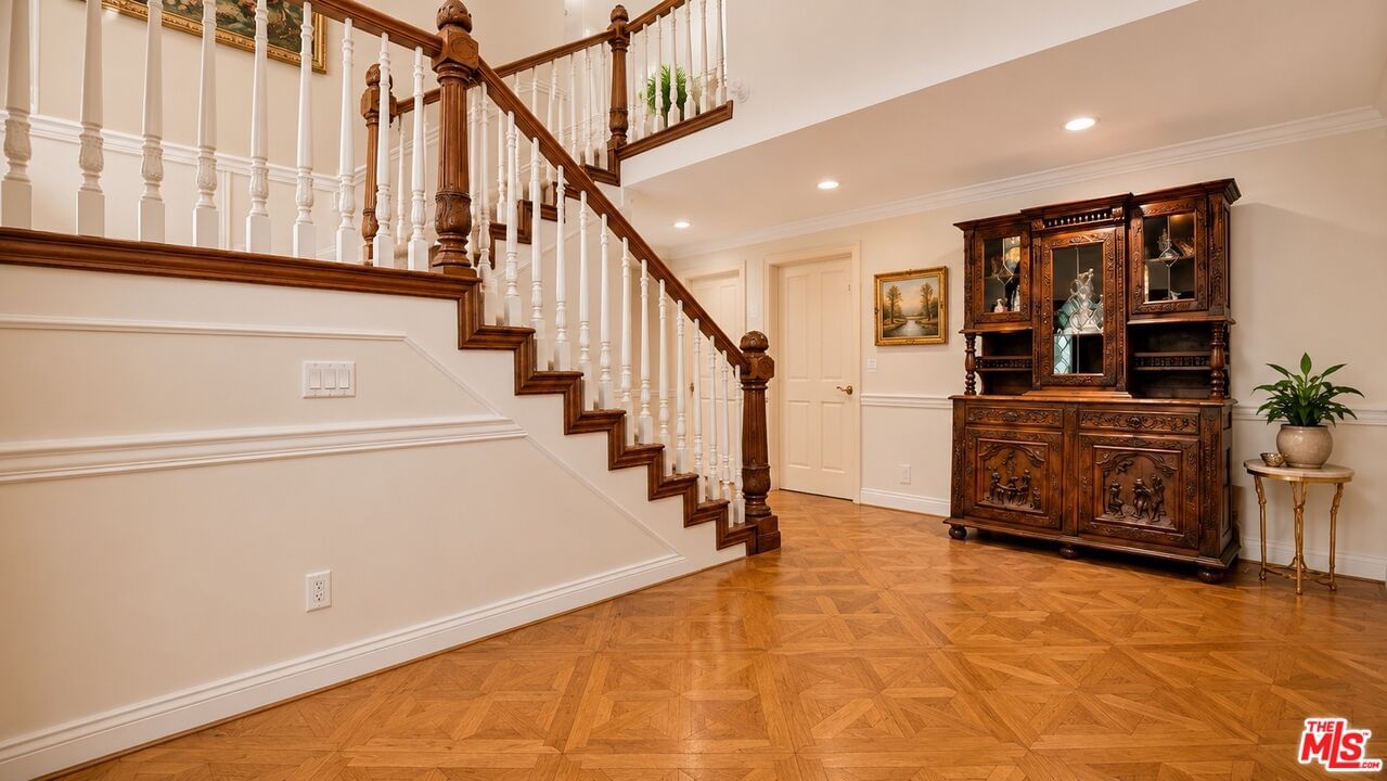 Meadowcrest photo 5