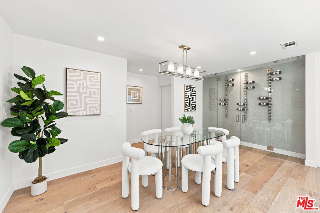 Crescent Heights photo 15