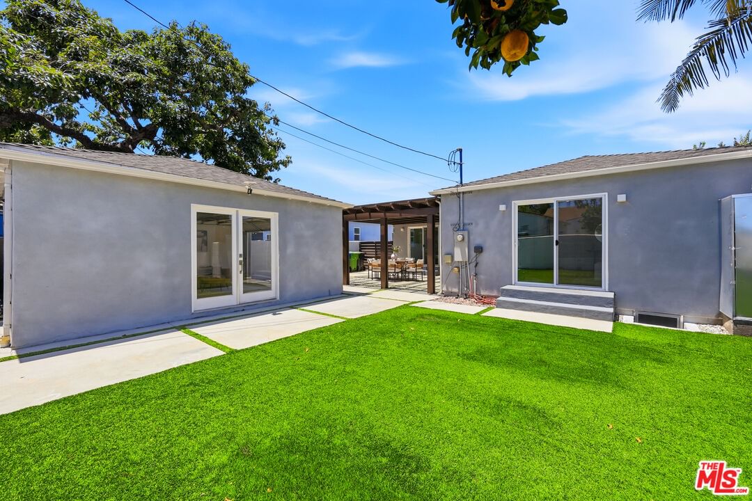 Crescent Heights photo 48