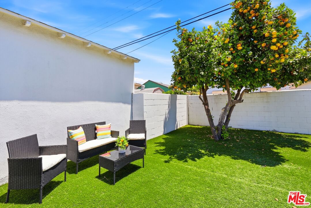 Crescent Heights photo 51