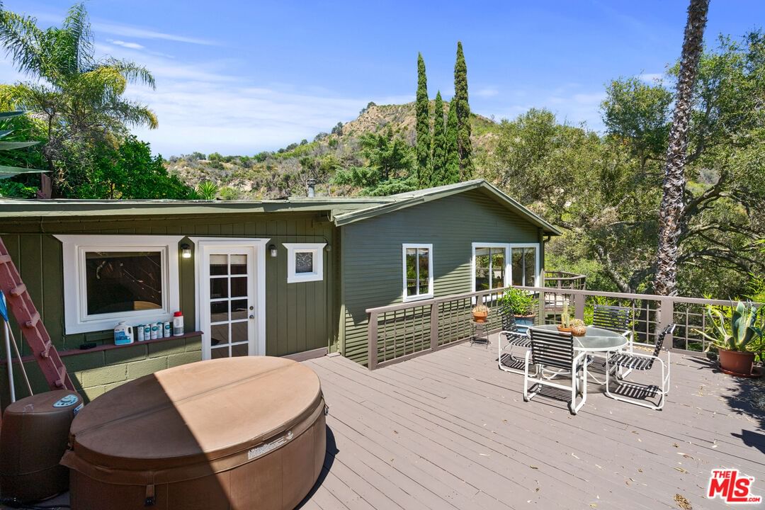 Topanga Canyon photo 23