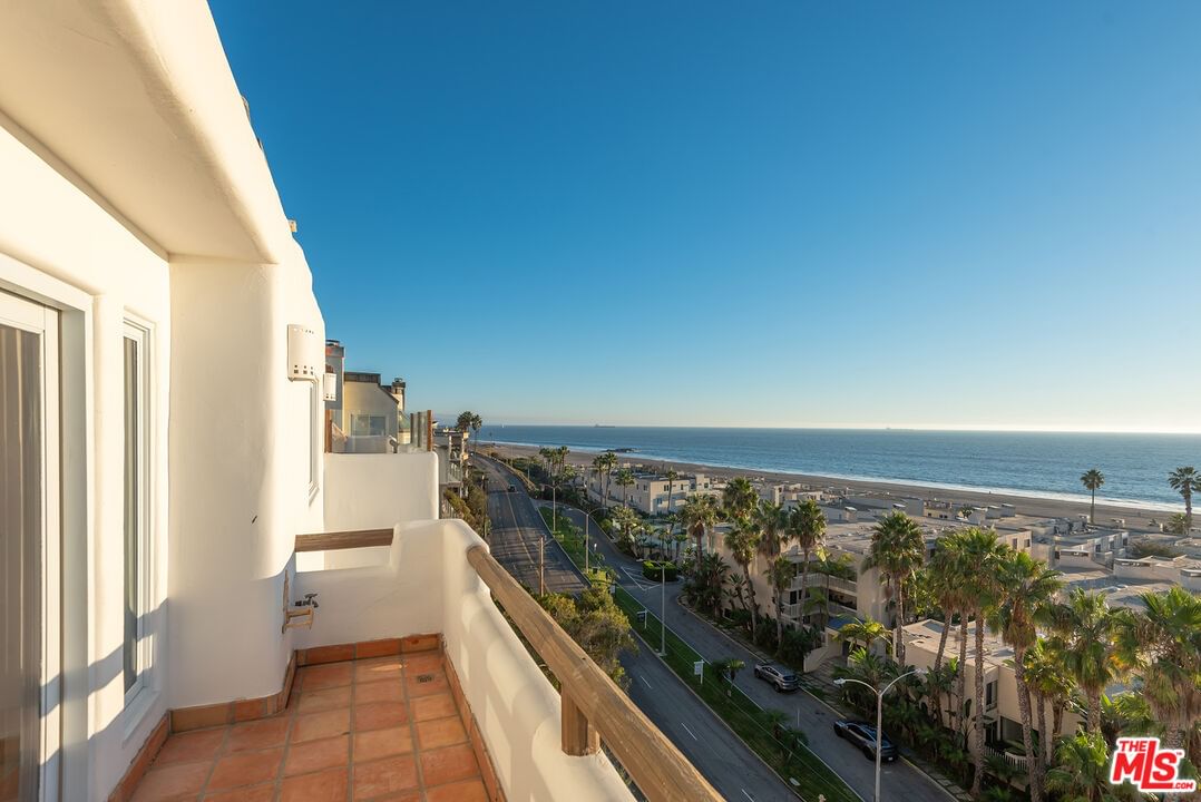 Vista Del Mar photo 18