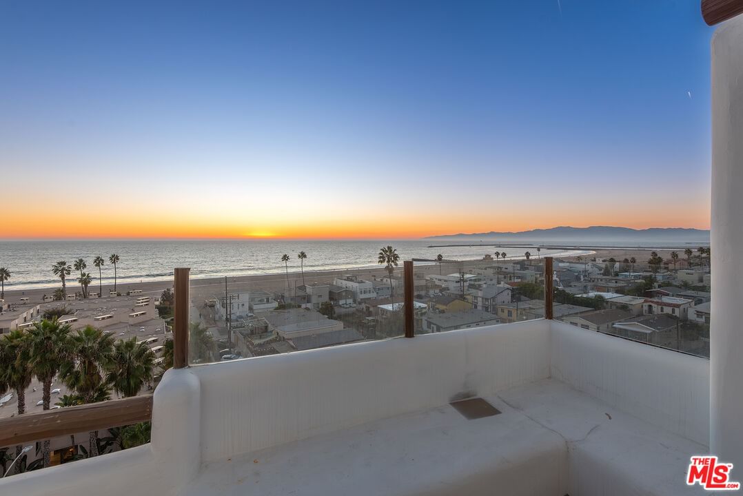 Vista Del Mar photo 59
