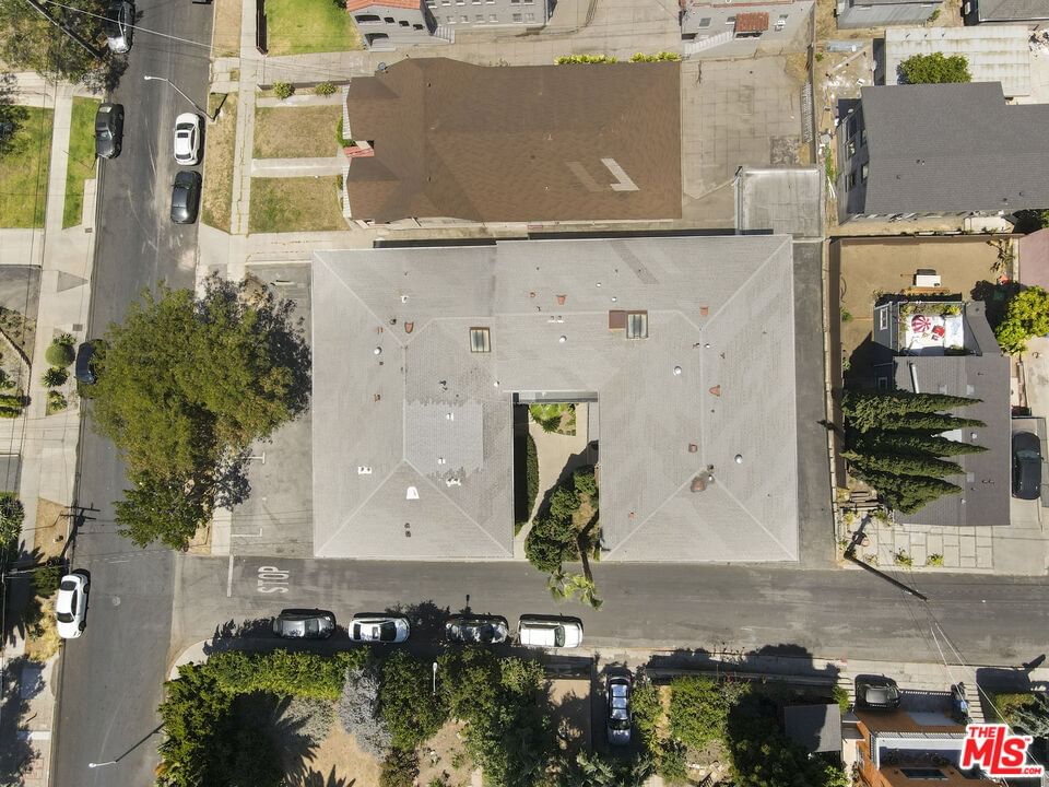 Edgecliffe photo 14