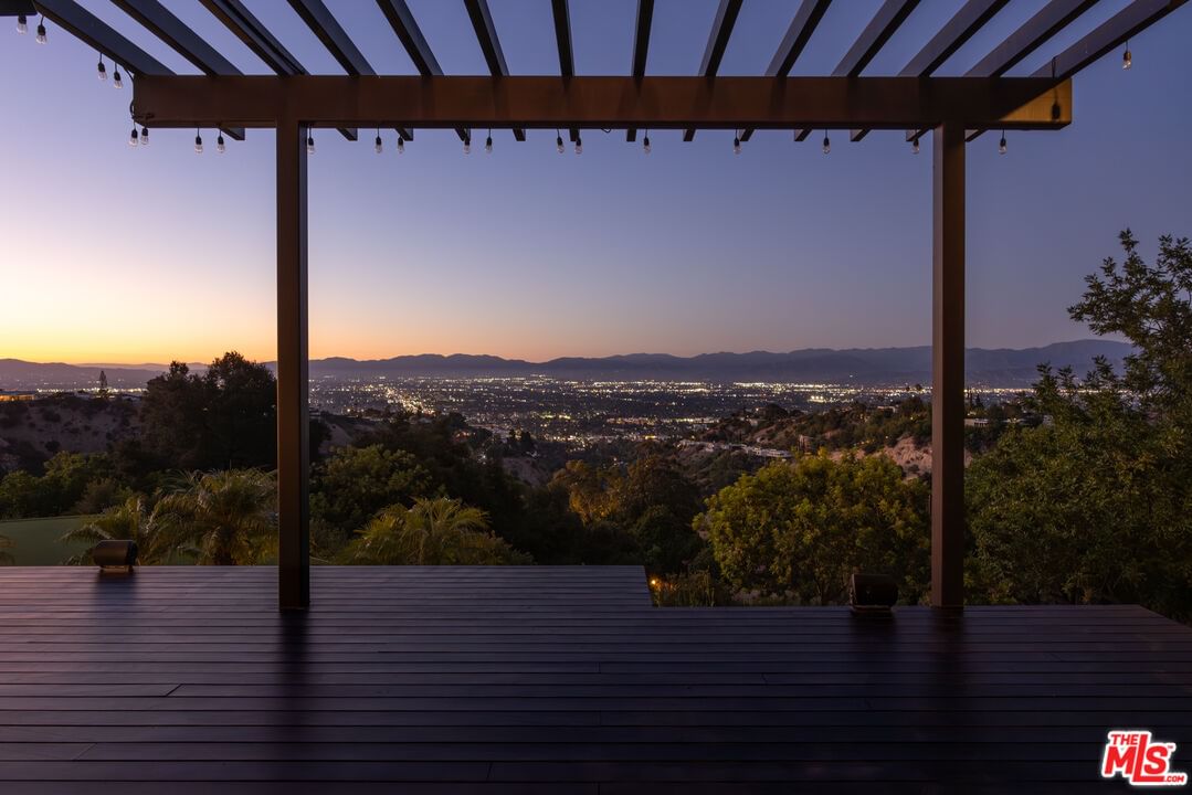 Mulholland photo 15