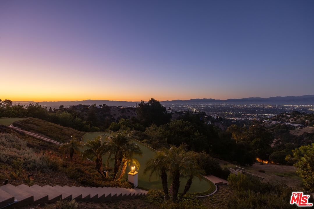 Mulholland photo 35