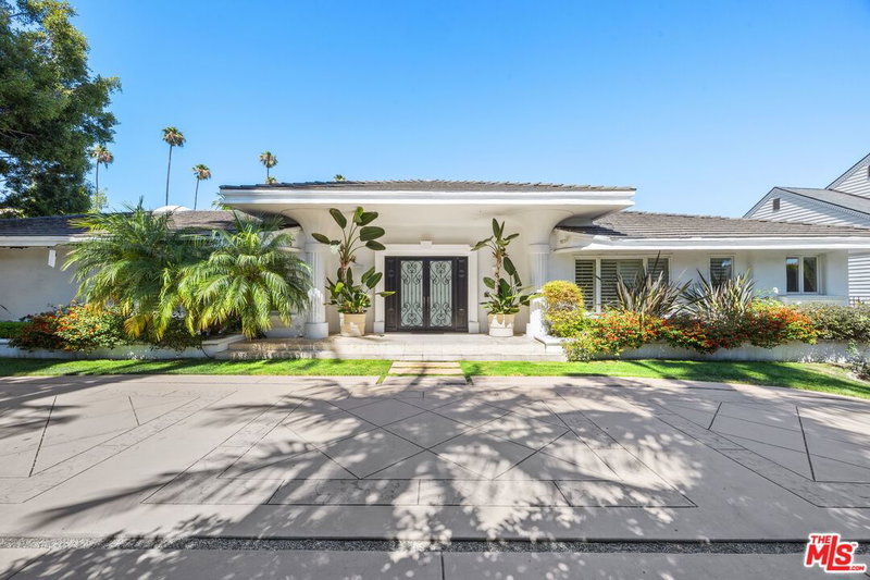 716 Beverly Dr