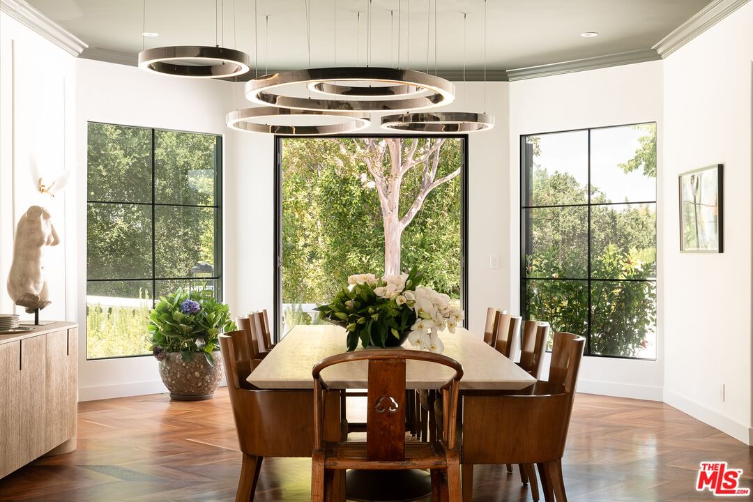Parkway Calabasas photo 13