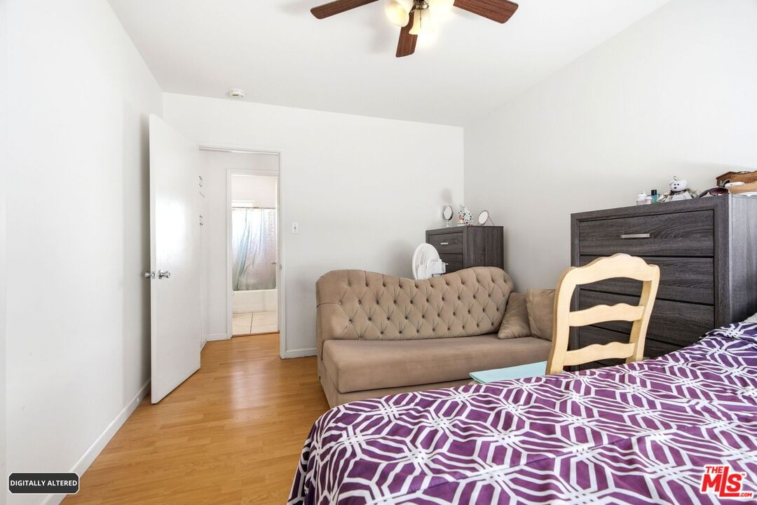 Glenoaks photo 58