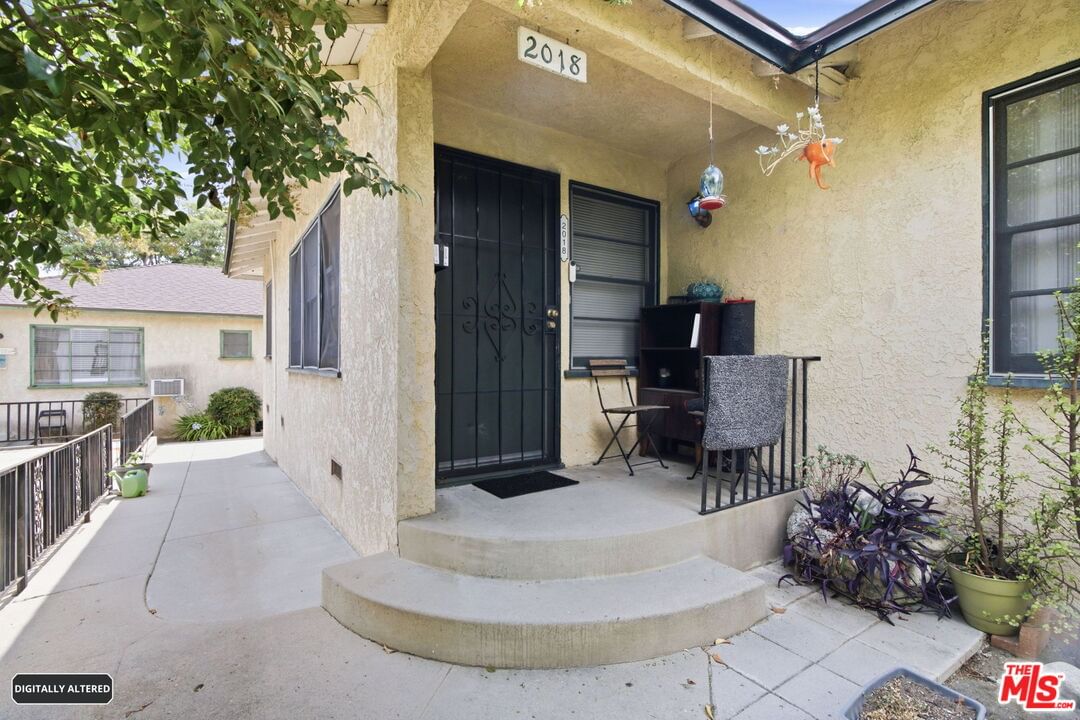 Glenoaks photo 61