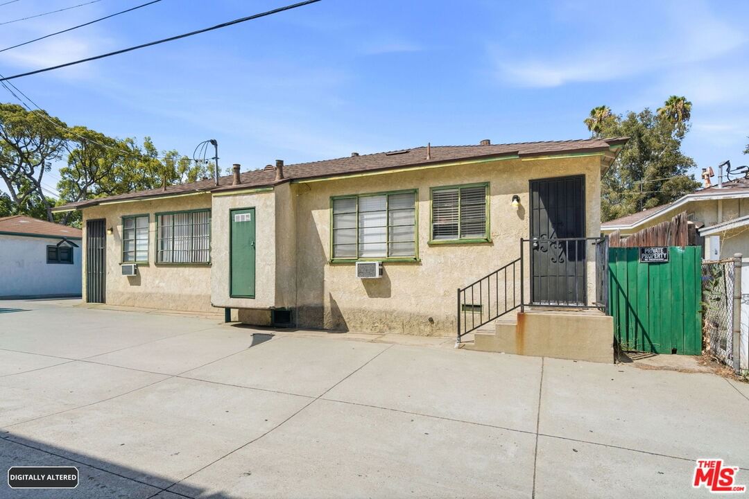 Glenoaks photo 68