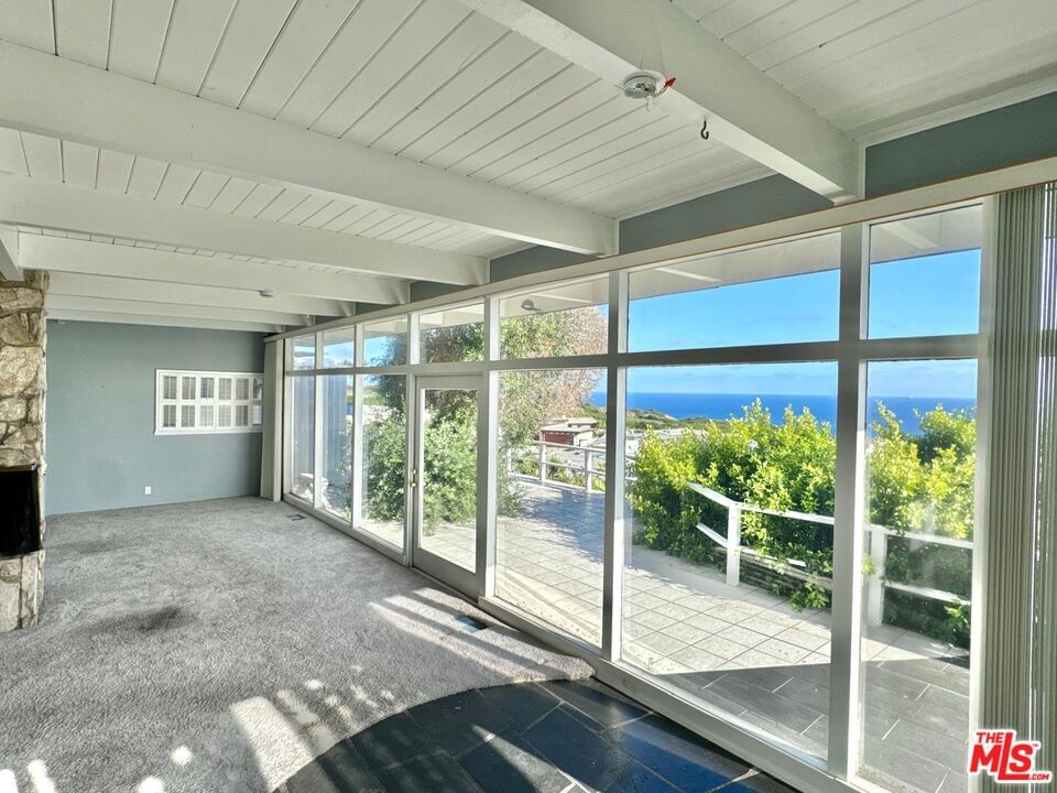 Palos Verdes photo 32