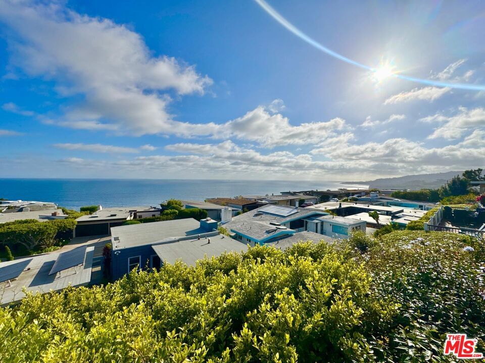 Palos Verdes photo 42