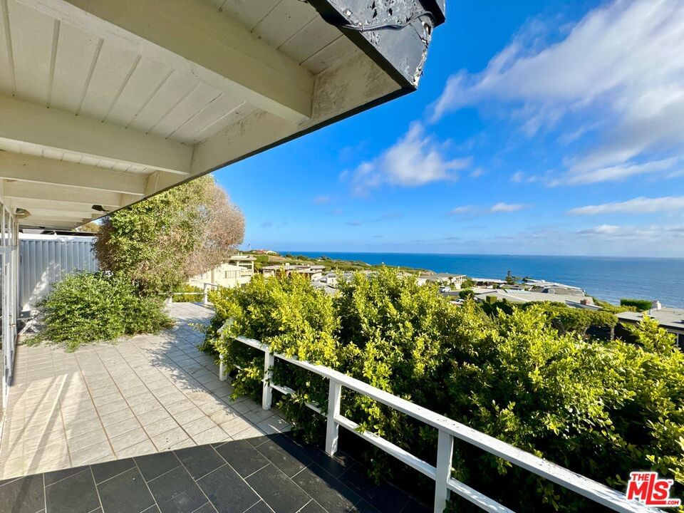 Palos Verdes photo 44