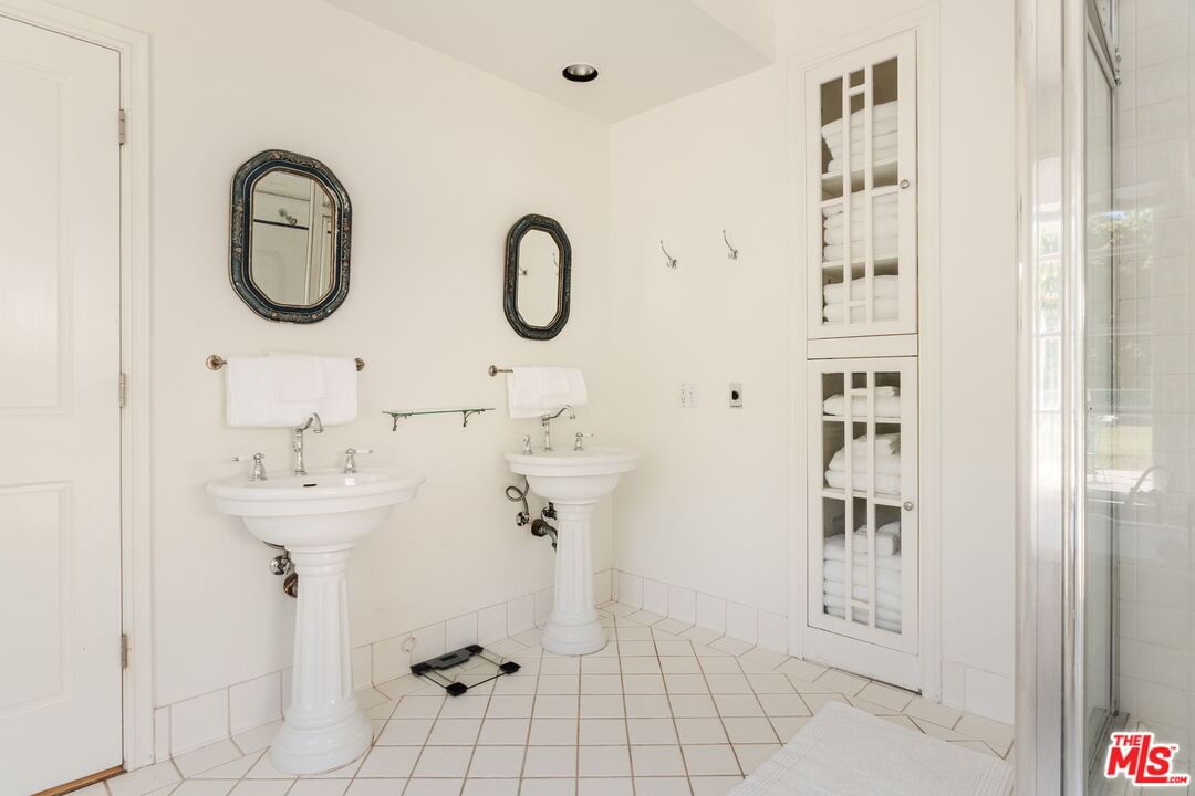 Bonnell photo 29