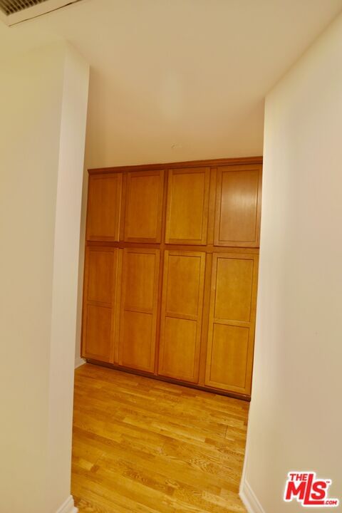 Friar photo 9