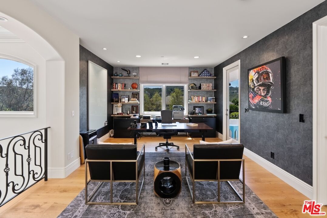 Park South photo 52