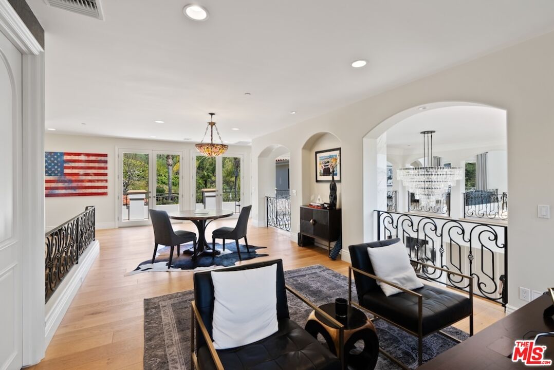 Park South photo 53