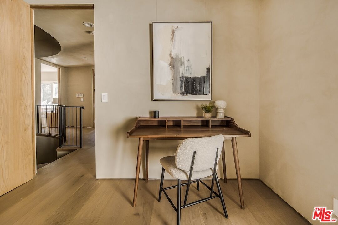 Curson photo 22