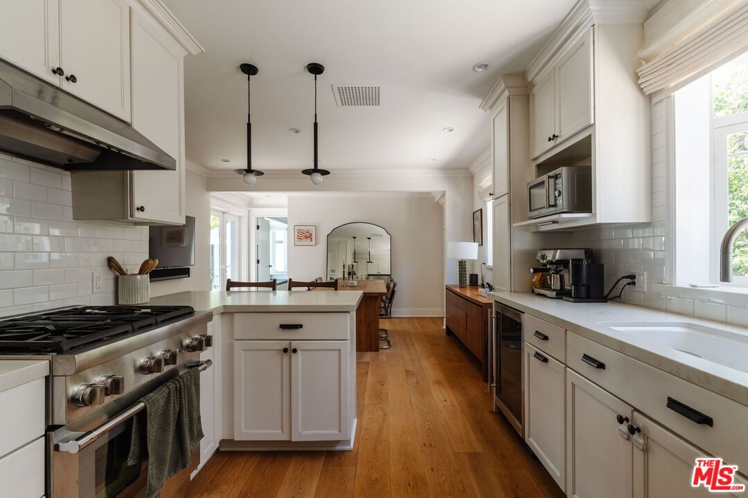 Curson photo 23
