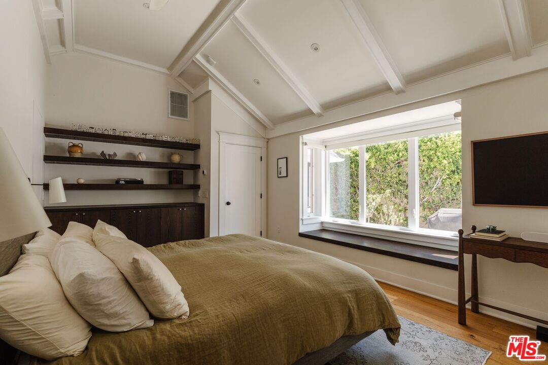 Curson photo 25