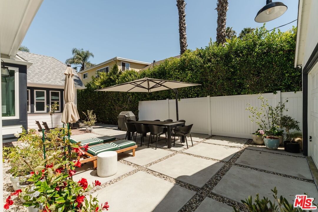 Curson photo 40