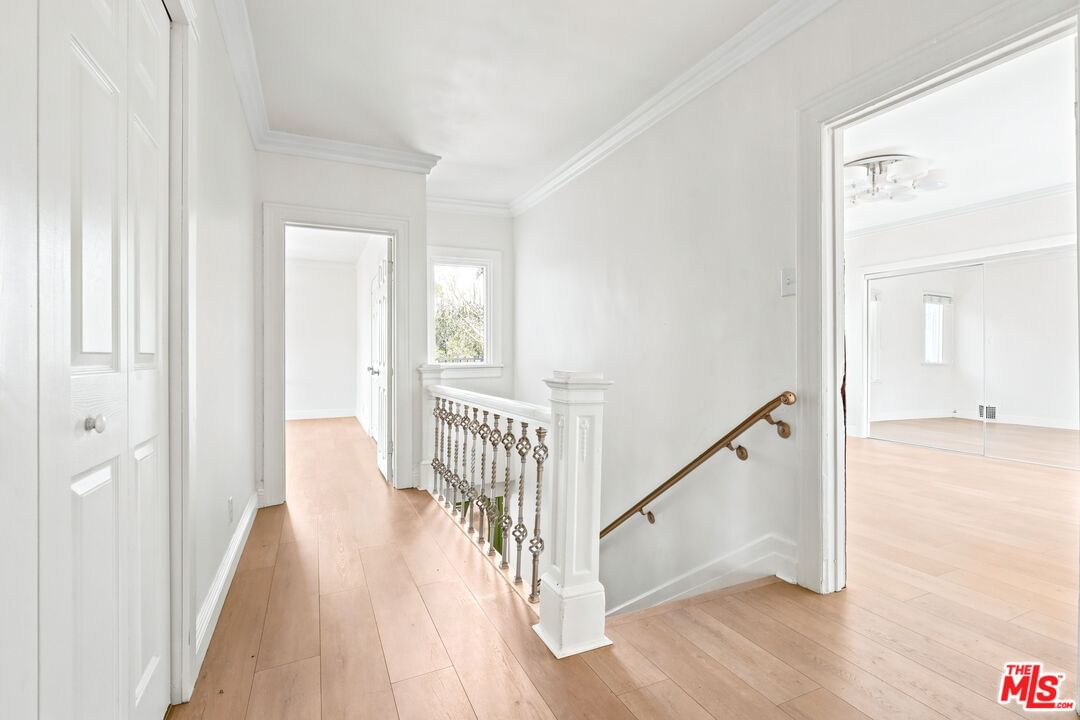 Van Ness photo 16