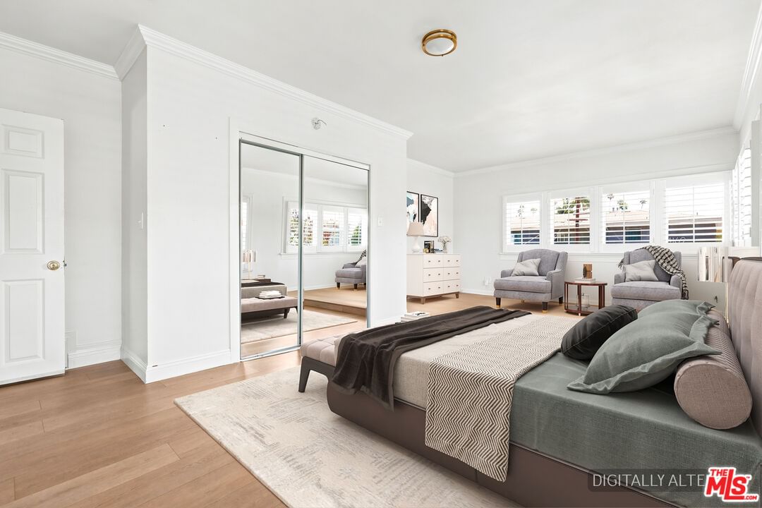 Van Ness photo 29