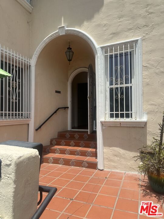 8381 W 4th St photo 1